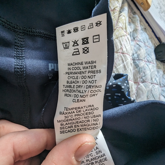 Puma NWOT Golf/Tennis Skirt Navy blue with blue polka dots. Medium - Picture 6 of 8